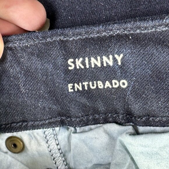 Universal Thread Womens Skinny Jeans Dark Wash Denim Mid-Rise Stretch 26WR - Picture 5 of 9